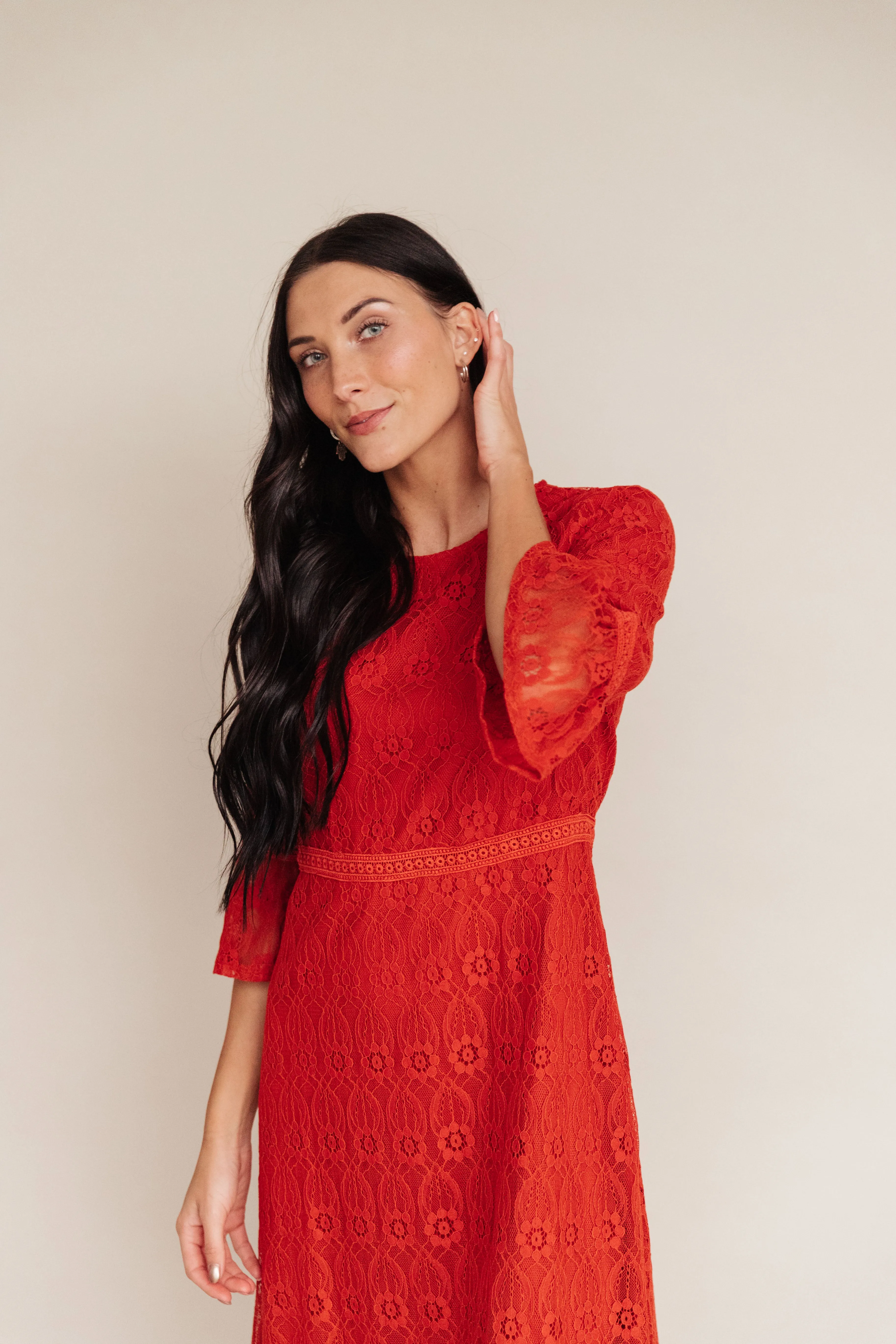 Daphne Lace Midi Dress