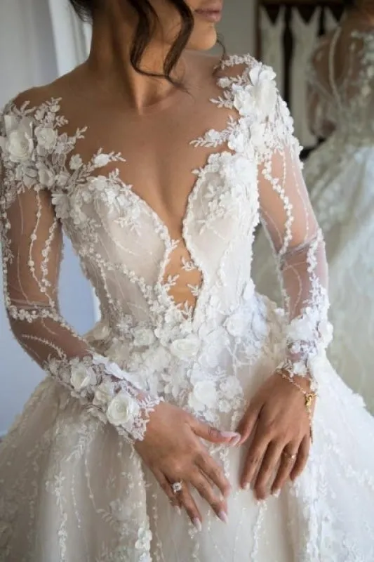 Long Sleeves Floral Lace Bridal Gown V-Neck Wedding Dress