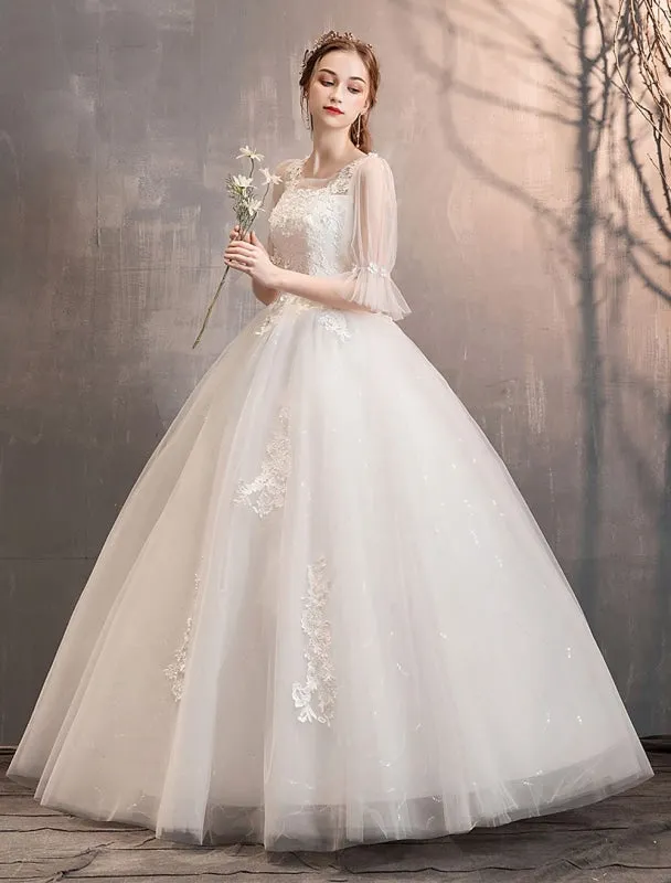 Tulle Wedding Dress Ivory Lace Applique Flower Detail Half Sleeve Princess Bridal Gown